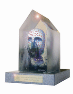Vilka produker och vilka tillverkare presenteras som vinnarna av Detektor International Award imorgon? De som först får veta det är de 360 gästerna på Säkerhetsbanketten imorgon, där prisceremonin äger rum. Glasskulpturen som utgör förstapriset är specialdesignad av Bertil Vallien.