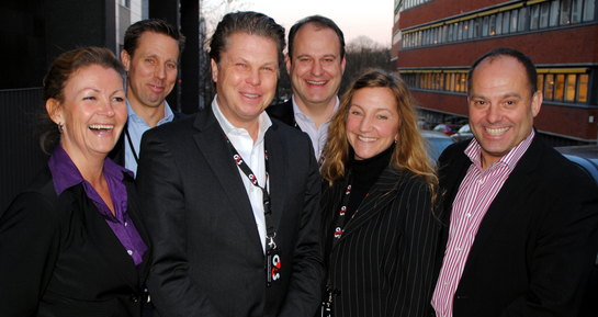 G4S företagsledning: Therese Wickström, HR-direktör, Jonas Brögger, affärsutvecklingschef, Thomas Lundin, vd, Fredrik Hiort af Ornäs, chef för teknikdivisionen, Anni Svensson, informationschef, och Uno Lundberg, finansdirektör och vice vd. Saknas på bilden gör Maria Ekström, chef för bevakningsdivisionen, Niclas Gustafsson, försäljningsdirektör och Malin Bertilsson Kauppinen, vd-assistent.