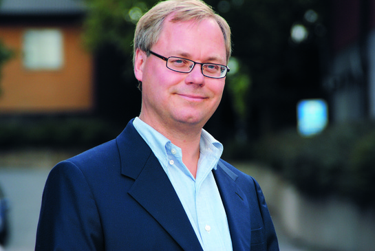 Axis grundare Martin Gren.