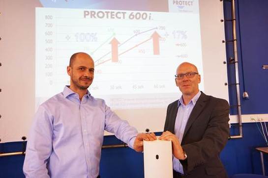 Product & service manager Claus K. Petersen (tv) og forhandlerkonsulent Thomas Stig Thøisen.