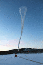 Höghöjdsballongen skickades upp till 35 000 meters höjd.