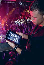 "Video surveillance and the vigilance of our security officers are the best combination to ensure the security of our guests, our staff and our property", says Bastian Bernhagen, co-owner and floor manager at the Gibson.