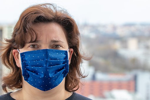 Softwareløsningen AIME er udviklet af KMD med det formål at identificere ulovlige og farlige produkter til salg på nettet såsom stofmundbind og visirer.