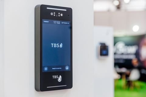 3D Flash – ultra fast walk-through face recognition from TBS and Union Community collaboration.