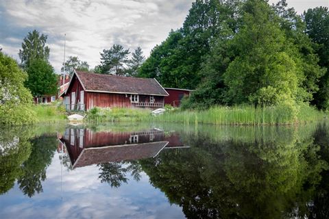 Svenskarna spenderar allt mer pengar på trygghet.