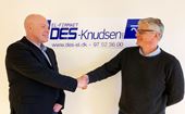 Regionsdirektør Tim Pindstofte, Elcon, og Des-Knudsens hidtidige ejer Peter Hauberg (t.h.).