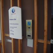450 Pole emploi offices in France are now equipped with video intercom systems from Aiphone
