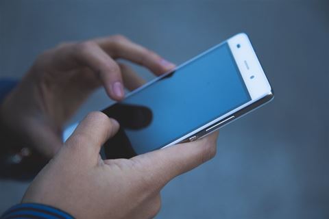 En stor kampanj under februari månad riktades mot Ukrainas regering där aktörerna bakom utgav sig för att vara det ukrainska telekombolaget Ukrtelecom JSC och skickade ut massmejl innehållande en bifogad Remcos-trojan. 