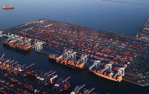 The Port of Los Angeles has improved its security through a new project involving the technological partnership of Convergint, Vuwall and Milestone.