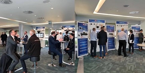 After the keynote speech, attendees visited the demo pods to gain some hands-on product experience.