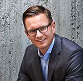 - Vi oplever, at stadig flere kunder gør brug af, at de hos os kan nøjes med én indgang til alle de tekniske fag, både i forhold til vores service- og entrepriseaktiviteter, siger adm. direktør Peter Kaas Hammer.