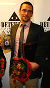 Erik Lindsten, Embsecs vd, fick 2013 utmärkelsen Detektor International Awards i kategorin ”Bästa larm och detektionsprodukt” för vFence F-501, en högeffektiv och vattentät PoE-laserperimeterenhet.