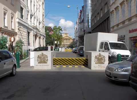 British Embassy protects against vehicular attacks in Budapest