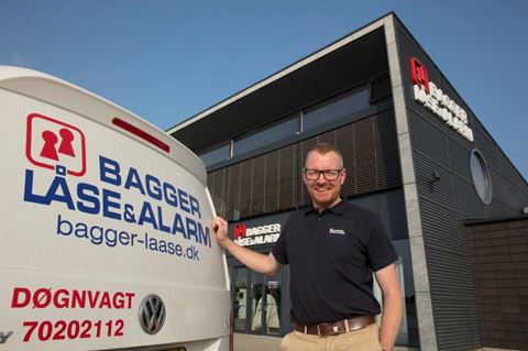 Jeg vil vove at sige, at 15 procent af medarbejderstaben skal være lærlinge, hvis branchen skal følge med, siger Thomas Bagger.