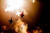 »Én måde er, at man sender en flyvemaskine ud og smider en bombe. En anden løsning kan være, at man med et cyberangreb måske kan skabe samme effekt. Fordelen er, at man ikke ødelægger noget fysisk, og det gør genopbygningen nemmere bagefter,« siger Henrik Palbo fra Forsvarsakademiet, der har skrevet bogen, til DR. Foto: Pixabay.