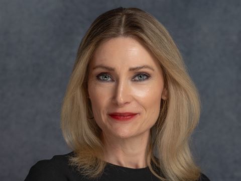 Charlotta Kvarnström, partner og rådgiver innen teknologi-, medie- og telekomsektoren i EY. Foto: EY Charlotta Kvarnström, partner og rådgiver innen teknologi-, medie- og telekomsektoren i EY.