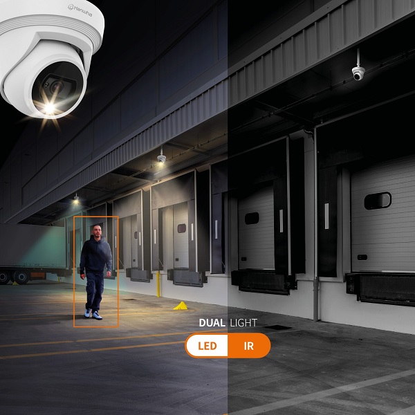 Hanwha adds dual light capability to QSeries AI cameras