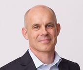 Bestyrelsesformand Jørgen Falkebo Jensen, der ses her, siger: "Frode Scott Nilsen er den helt rette mand til opgaven."