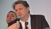 Terrorrism-experten Hans Brun var en av deltagarna i den inledande paneldiskussionen när Säkerhetspaviljongen i Almedalen öppnade i morse. I bakgrunden syns Liberalernas rättspolitiske talesperson Roger Haddad (L) som också var mycket aktiv i diskussionen.  