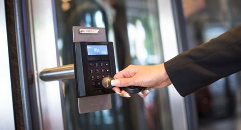 Det globale markedet for adgangskontroll forventes å omsette for 10 milliarder dollar i 2023. Foto: Bravida Fire and Security