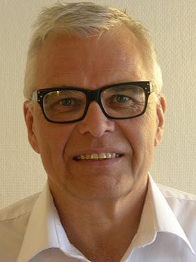 "Slutsatsen är att samhällsintresset vad gäller laglydnad och lämplighet, är mindre för personal som tillverkar och installerar lås och nycklar än för dem som installerar larm", skriver SLRs ordförande Benny Jansson.