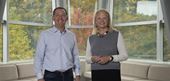James M. Whitehurst och Ginni Rometty, koncerchef för Red Hat respektive IBM. 