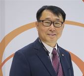 Bob (H.Y.) Hwang Ph.D., verkställande direktör, Hanwha Techwin Europe.