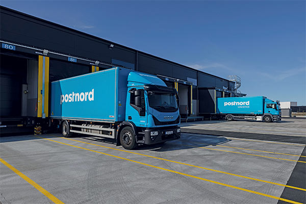 Trucks on terminal