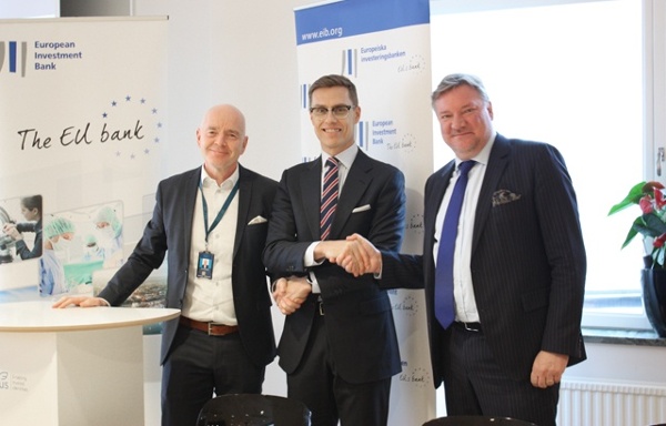 Lars Pettersson, CEO for Nexus Group, Alexander Stubb, EIB's næstformand og Anders Berg, CFO for Nexus Group.