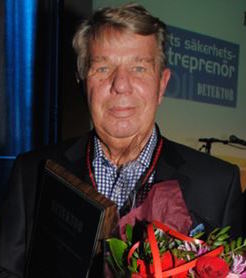 Hans Wermdalen emotser förslag på stipendiater.