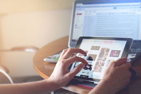 Ifølge undersøgelsen angiver 77 procent, at videregivelse eller salg af oplysninger om deres adfærd til tredjepart er en dårlig idé, og 74 procent er negative omkring personaliserede tilbud fra alle mulige andre websites, de besøger. Foto: Pixabay.