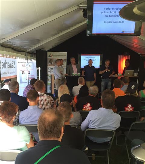 Drygt 250 åhörare inräknades till de olika seminarierna och paneldiskussionerna.