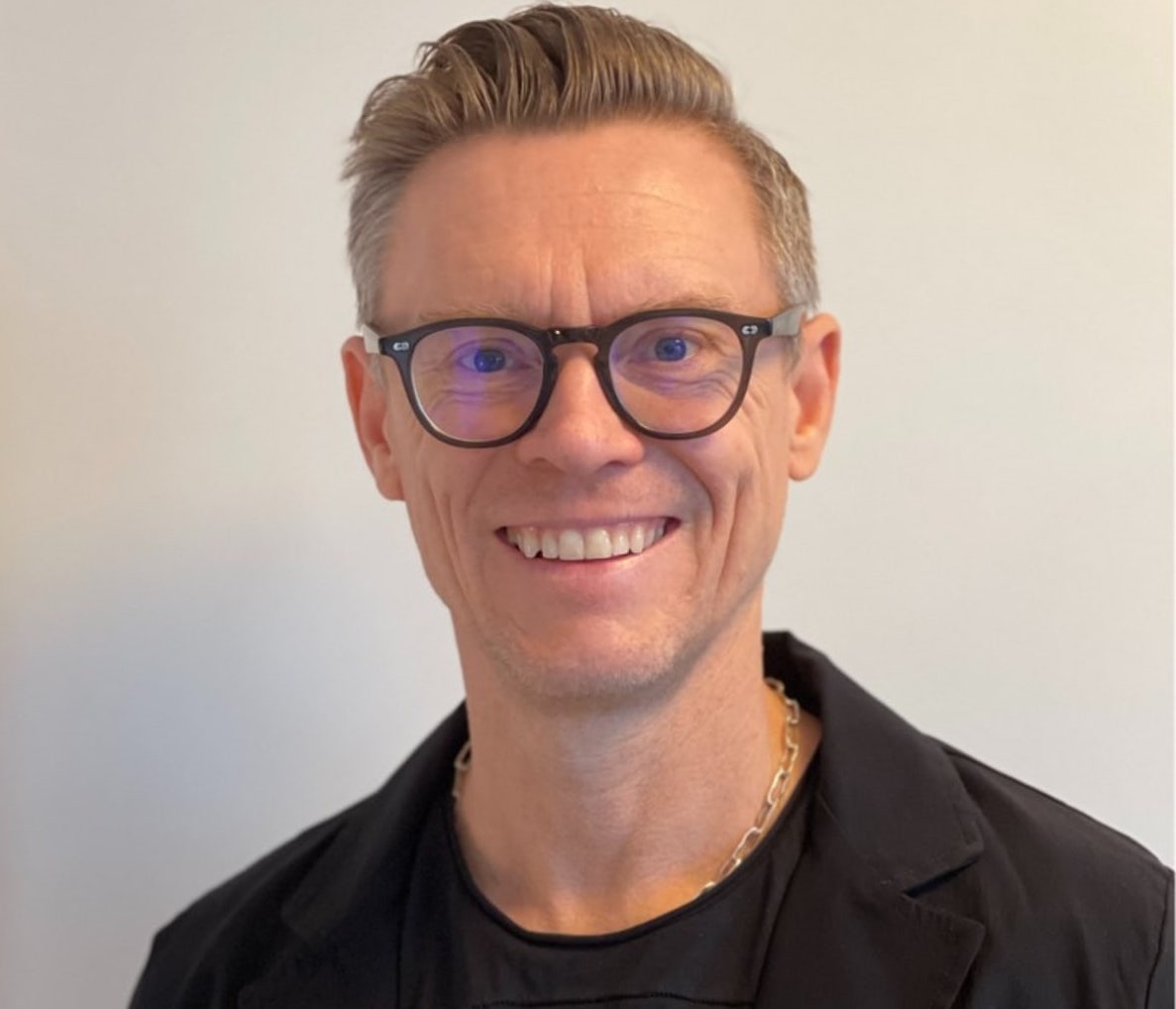 Johan Holmström, en av grundarna bakom Dualtech IT, vill nu stötta säkerhetsbranschens företag när det gäller transformationen för att möta kraven som kommer med digitaliseringen.