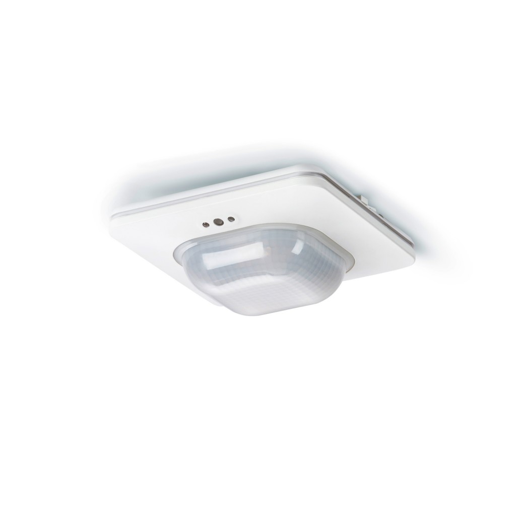 The presence detectors feature an integrated constant light-level controller especially suited to open-plan offices or a location with a motion-based constant light-level requirement.