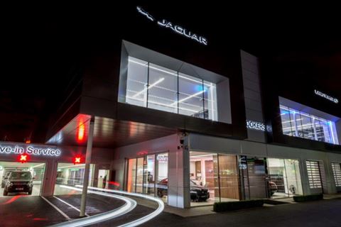The Lookers Motor Group is one of the UK’s foremost multi-franchise dealer groups representing more than 30 volume and premium car manufacturers in the UK and Ireland.