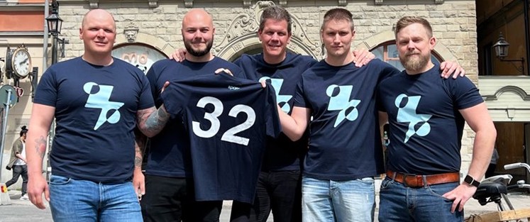Förvärv nummer 32 för Sparc Group är Falu Säkerhetsterknik , här med vd Mathias Salo till vänster i bild och Sparc Groups vd och koncernchef Erik Björklund i mitten.