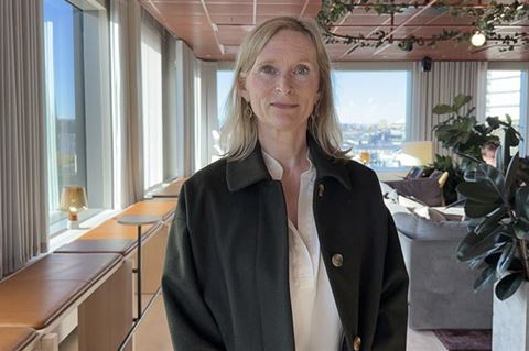 Ska upprustningen lyckas behöver försvarssektorn bli bättre på att rekrytera, ta emot och utveckla rätt kompetens i tid, säger Louise Dyrendahl, partner inom People Consulting på EY Ska upprustningen lyckas behöver försvarssektorn bli bättre på att rekrytera, ta emot och utveckla rätt kompetens i tid, säger Louise Dyrendahl, partner inom People Consulting på EY