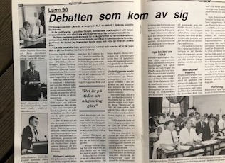Detektors första nummer. Svartvitt så klart. Reportage från SLF-möte där branschorganisationens ordförande Lars-Åke Ekdahl kritiserade försäkringsbolagen och deras RUS-regler. Poliskommissarie Leif Ahnström presenterade också polisens nya tillämpning av A- och B-larm som en princip för vilka larm som skulle prioriteras A-larm) för polisutryckning.