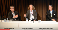Håkan Brodd från MSB och Niklas Sundler från Telia Healthcare debatterade med Säkerhetsbranschens vd Torbjörn Ferndahl om hur de ser på förekomsten av larm, baserad på analog larmteknik.